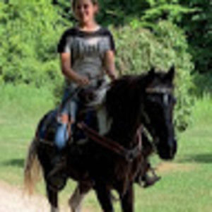 Meet your Posher, Latasha